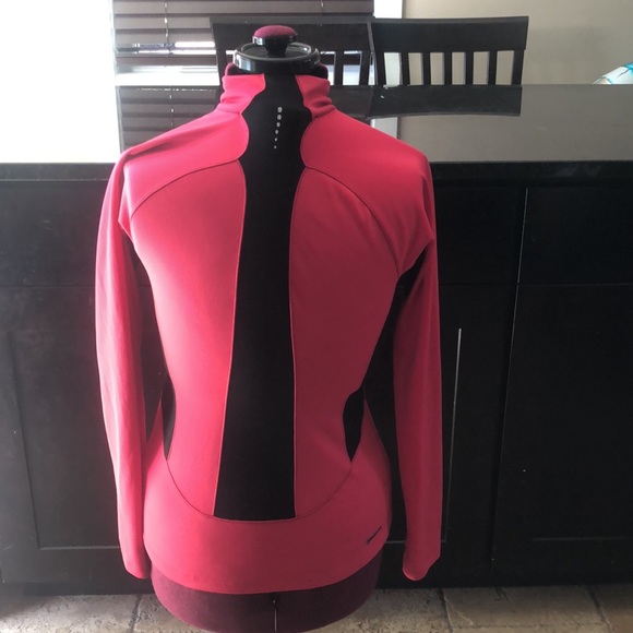 North face long sleeve light weight - Picture 2 of 10